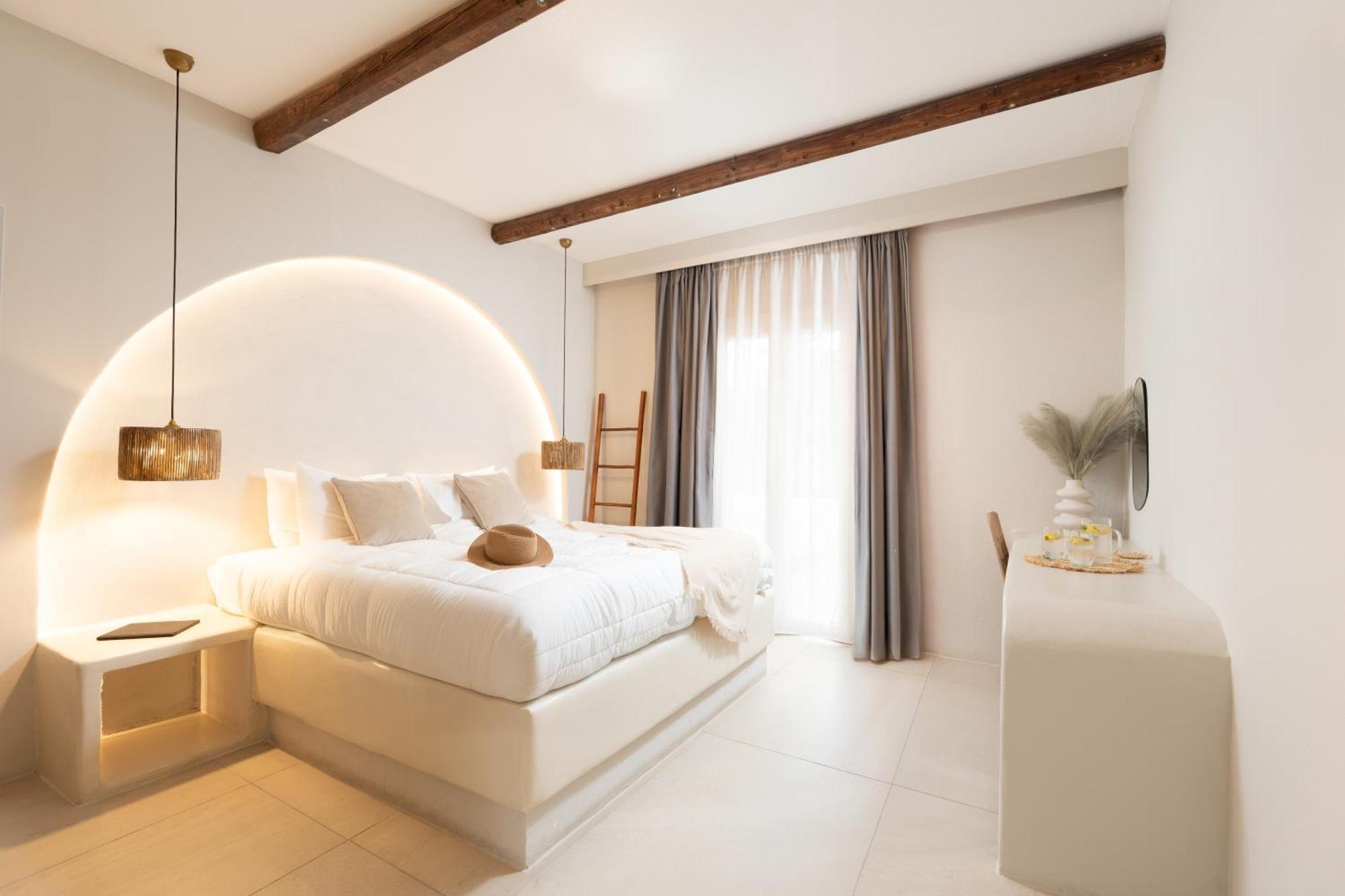 Paridian Elegant Living Hotel Párosz Kültér fotó