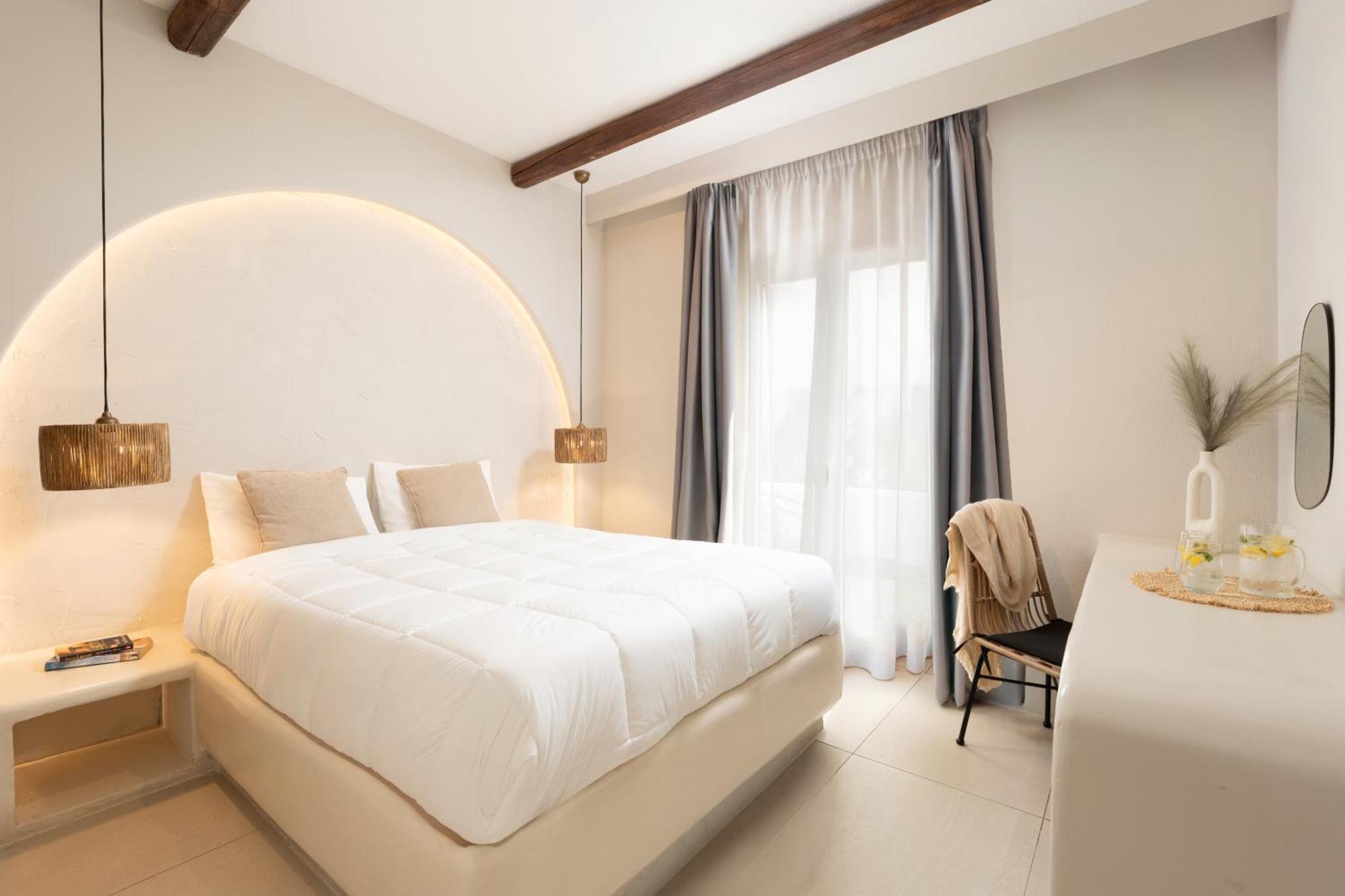 Paridian Elegant Living Hotel Párosz Kültér fotó